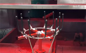 500×8 電動(dòng)車后視鏡桿噴漆20241214011